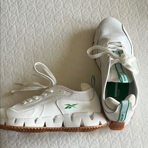 Reebok White and Green Sneakers